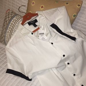 NWT Forever 21 button up shirt. Size large.